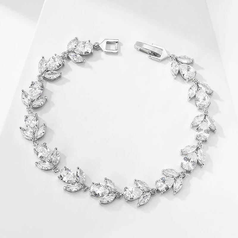 Funkelndes Blatt – Armband in Gold & Silber